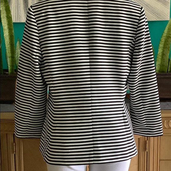 Anne Klein Black and White Striped Blazer - Picture 6 of 11